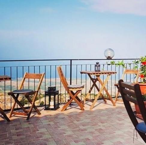 Perla Del Borgo Bed And Breakfast サンタ・カテリーナ・デッロ・イオーニオ エクステリア 写真
