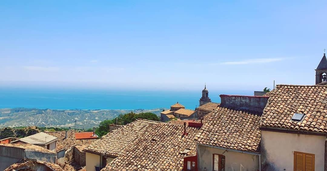 Perla Del Borgo Bed And Breakfast サンタ・カテリーナ・デッロ・イオーニオ エクステリア 写真