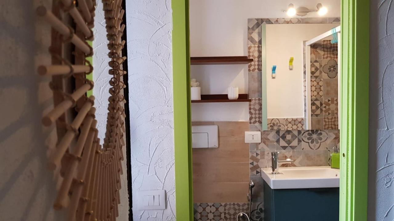 Perla Del Borgo Bed And Breakfast サンタ・カテリーナ・デッロ・イオーニオ エクステリア 写真